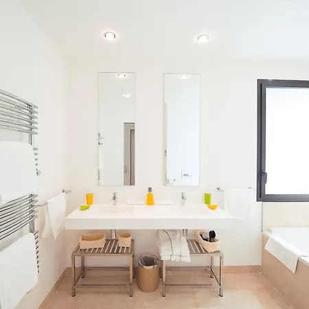 アパート Maxima サント・マキシム