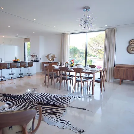 アパート Maxima *