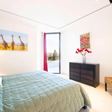 Maxima サント・マキシム